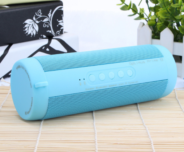 Outdoor Waterproof Bluetooth Speaker with TF(SD Card slot)