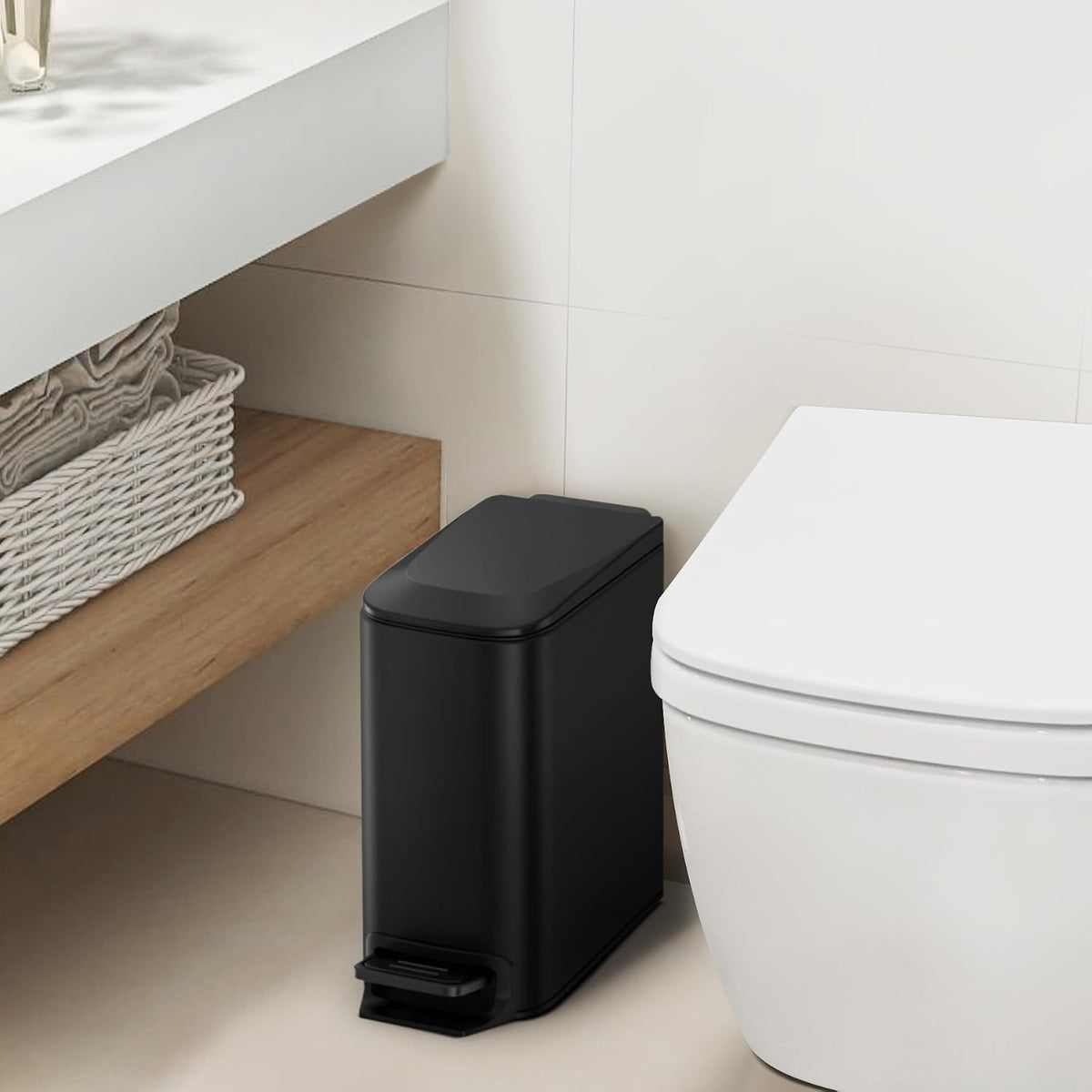 Cesun Small Bathroom Trash Can with Lid, 1.6 Gal, Soft Close, Matte Black